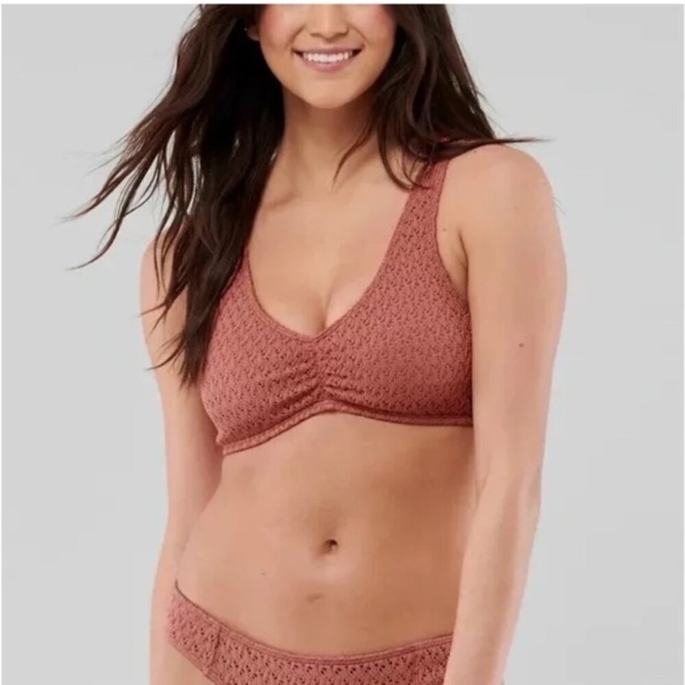 Hollister Swim Women's Coral Crochet Knit Ruched Bikini Top